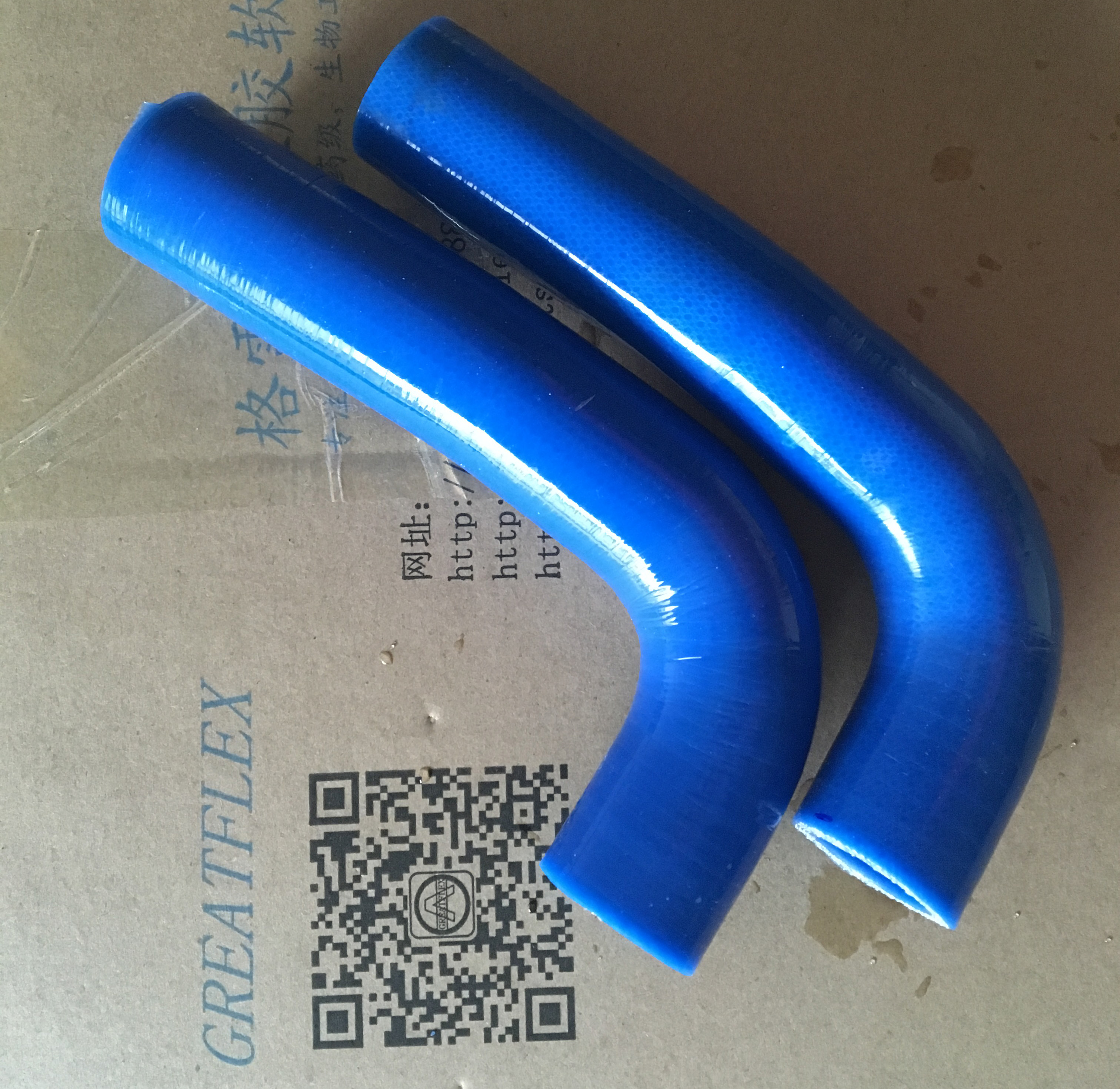 90度硅胶弯管软管.jpg 90度硅胶弯管软管.jpg