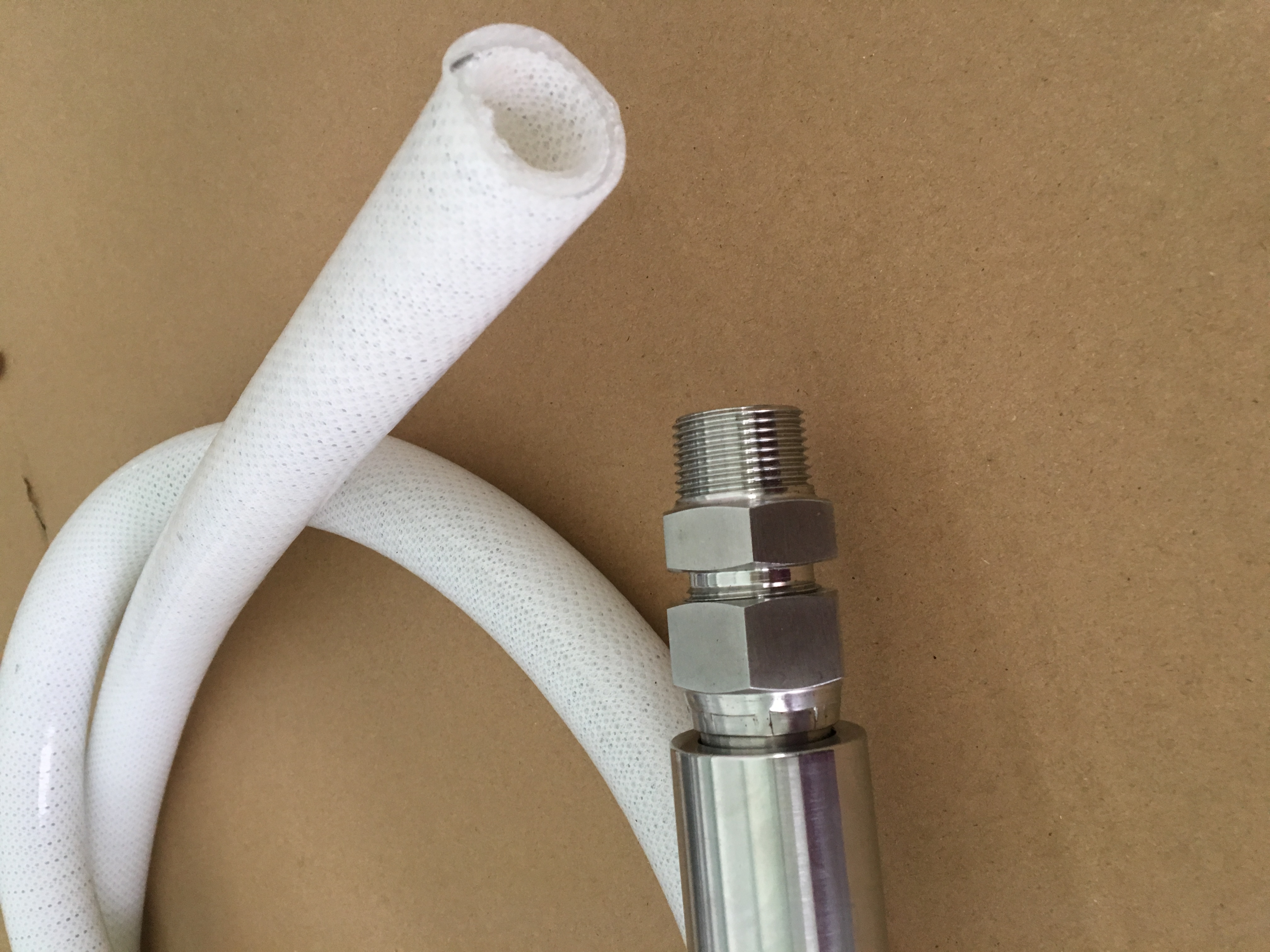 多多28食品级硅胶软管.jpg 多多28食品级硅胶软管.jpg